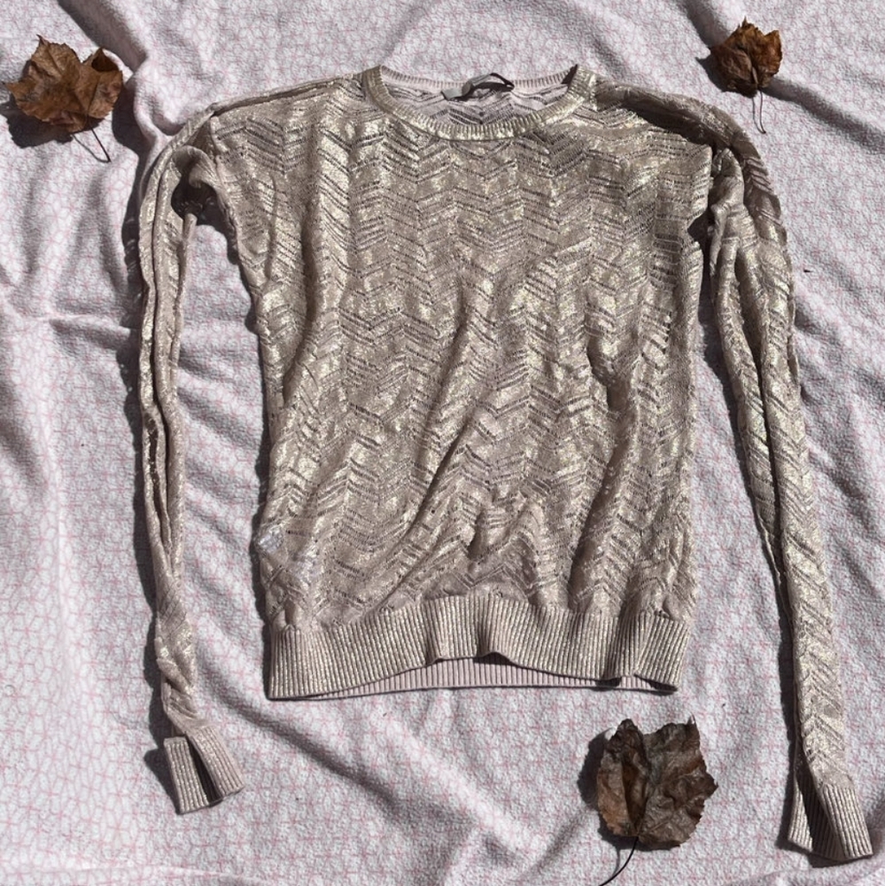 Gold long sleeve
